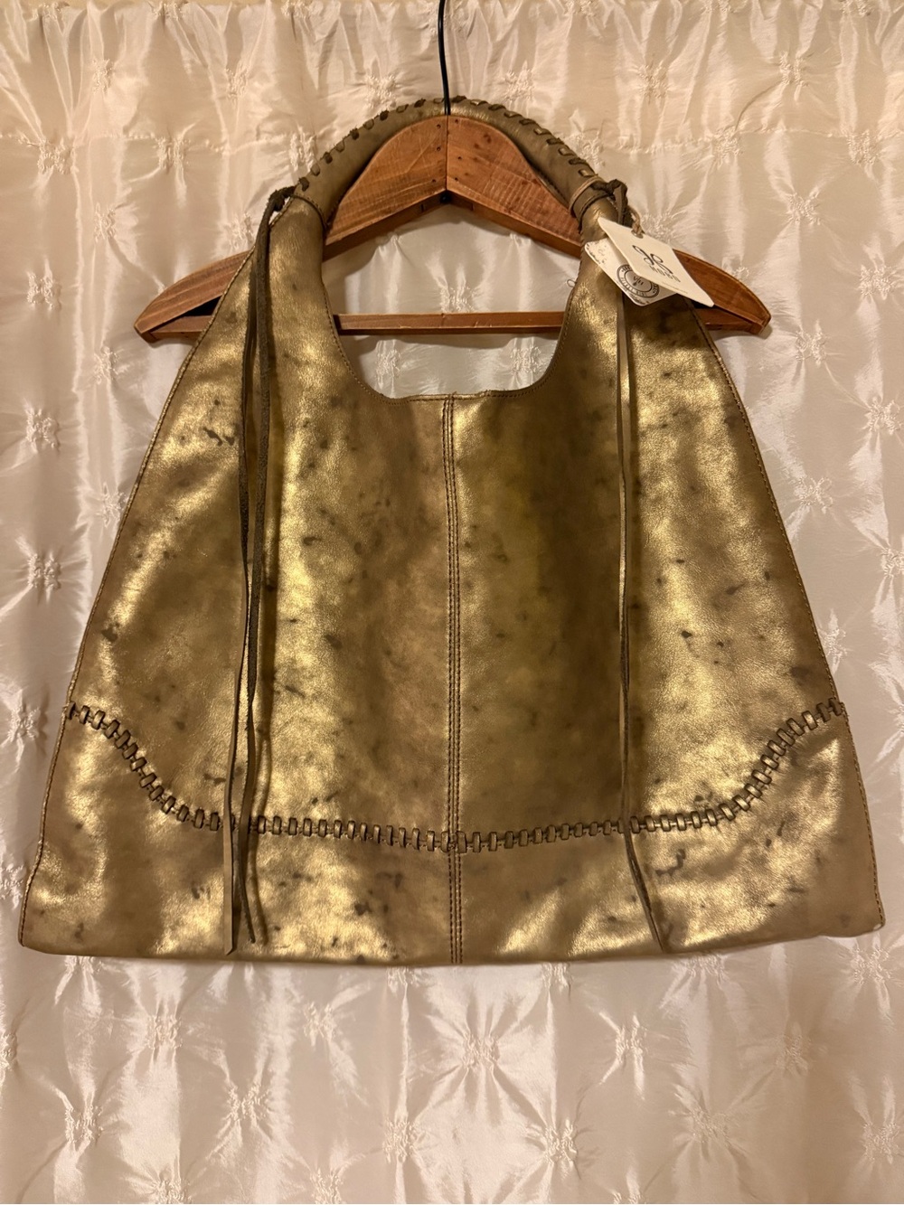 NWT HOBO Stardust Nomad Metallic Gold Leather Shoulder Bag Slouchy Tote Purse